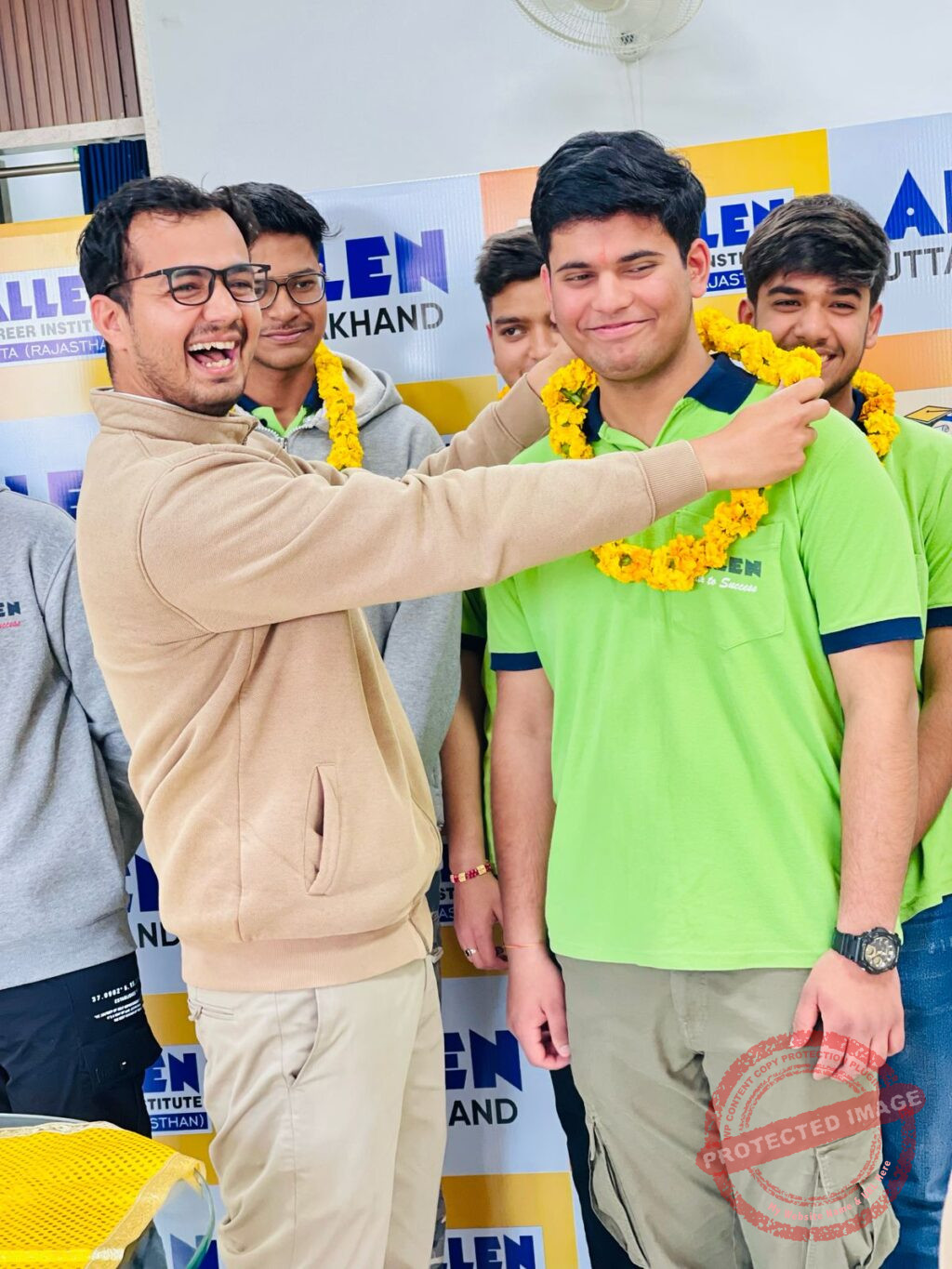 WhatsApp Image 2025-02-13 at 08.45.35