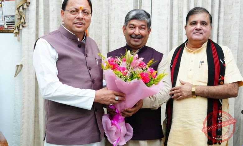 dinesh-arya-meet-cm-dhami-780x470